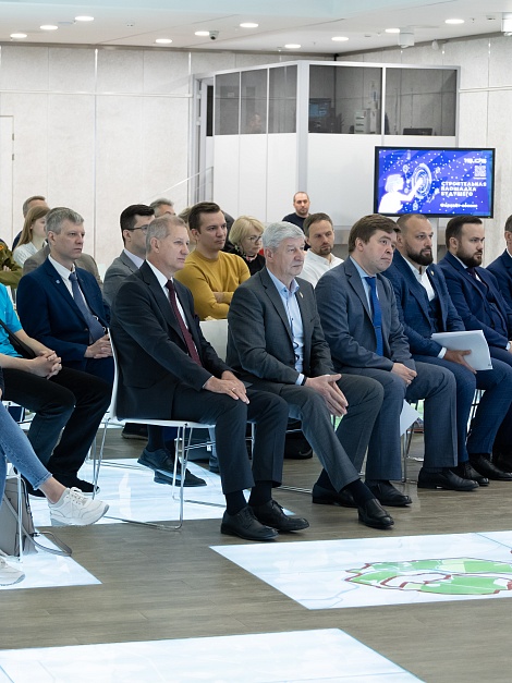 Приняли участие в Первой строительной интерактивной ФОРСАЙТ-СЕССИИ.